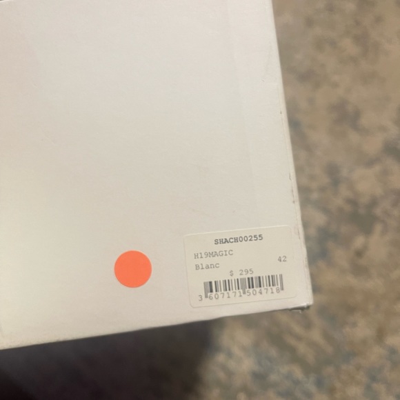 Sandro Two-Tone Leather Sneakers - Picture 9 of 9